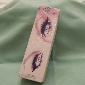 CIATÉ LONDON - Courtney Act Stamp & Drag Liner